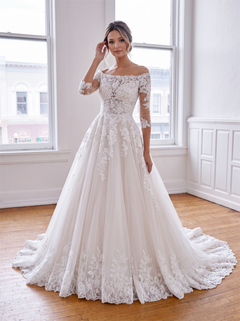 Off The Shoulder 3/4 Sleeve Lace Tulle A Line Wedding Dress Full Floral Lace Bodice Wide Lace Edge Bridal Gown