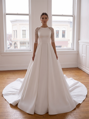 Boat Neck 3/4 Mesh Sleeve Satin Ball Gown Wedding Dress Keyhole Vertical Pearl Button Back Bridal Gown