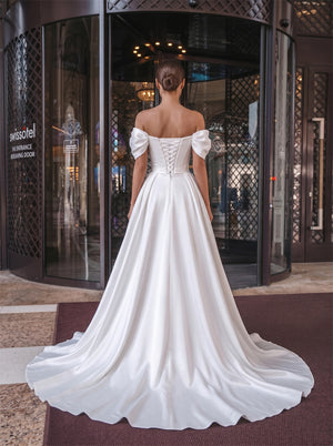 Off-The-Shoulder Bow Satin Convertible Wedding Dress Corset Lace Up Back Removable Overskirt High Slit Formal Bridal Dress