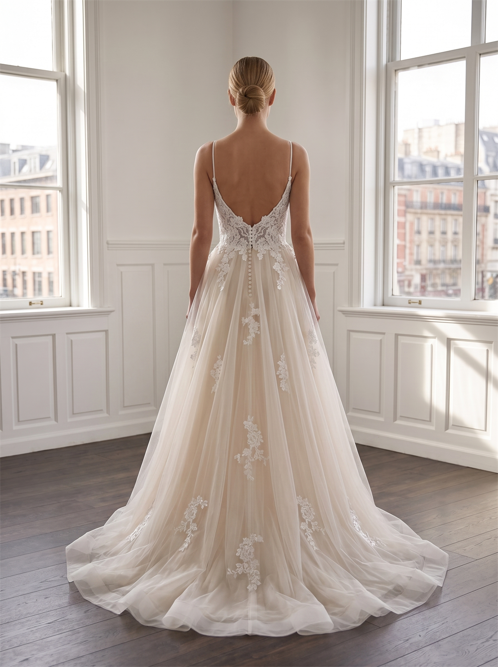 paghetti Strap V Neck Floral Lace Champagne Tulle Wedding Dress Low V Back Vertical Bridal Gown