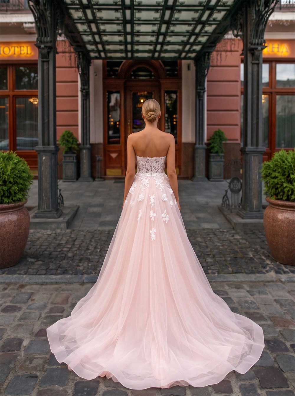 Strapless Sweetheart Floral Lace Blush Tulle A Line Wedding Dress Strapless Bridal Gown