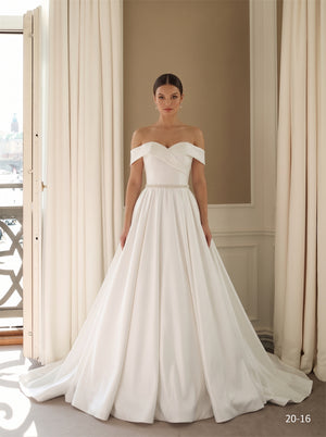 Wedding Dress Off Shoulder Beaded Waist Pearl Back Heavy Satin Ball Gown Bridal Gown