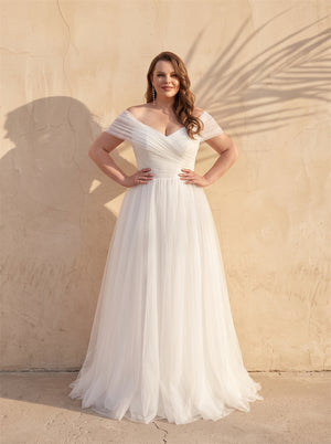 Curvy Plus Size Off-The-Shoulder Tulle Wedding Dress V Neck Ruched Bodice Long Sleeve A Line Formal Bridal Dress