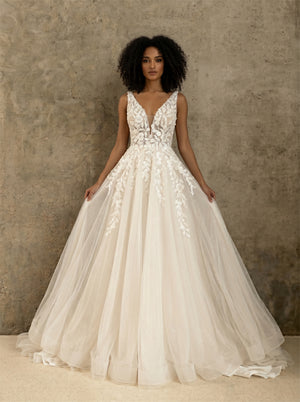 Deep V Neck Sleeveless 3D Leaf Lace Glitter Tulle A Line Wedding Dress Deep V Low Back Romantic Voluminous Long Train Bridal Dress