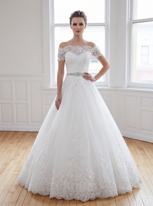 Off Shoulder Lace Tulle Wedding Dress Crystal Waist Sash Pearl Button Back Ball Gown Bridal Gown