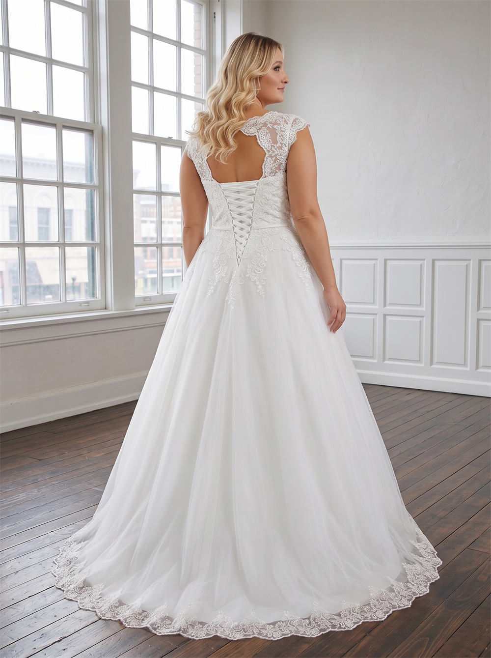 Plus Size Lace Cap Sleeve Tulle Wedding Dress Corset Lace Up Back With Satin Sash Ball Gown
