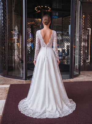 Long Sleeve Full Lace Wedding Dress Round Neck V Back Button Belted Classic A Line Formal Bridal Dress