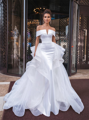 Off Shoulder V Cut Zipper Back Ruffle Tulle Mermaid Satin Wedding Dress Bridal Dress
