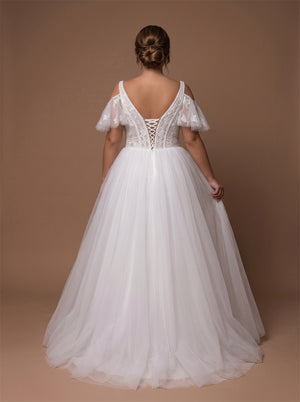 Plus Size Off Shoulder Flutter Sleeve Tulle Wedding Dress Lace V Neck Corset Back A Line Bridal Dress
