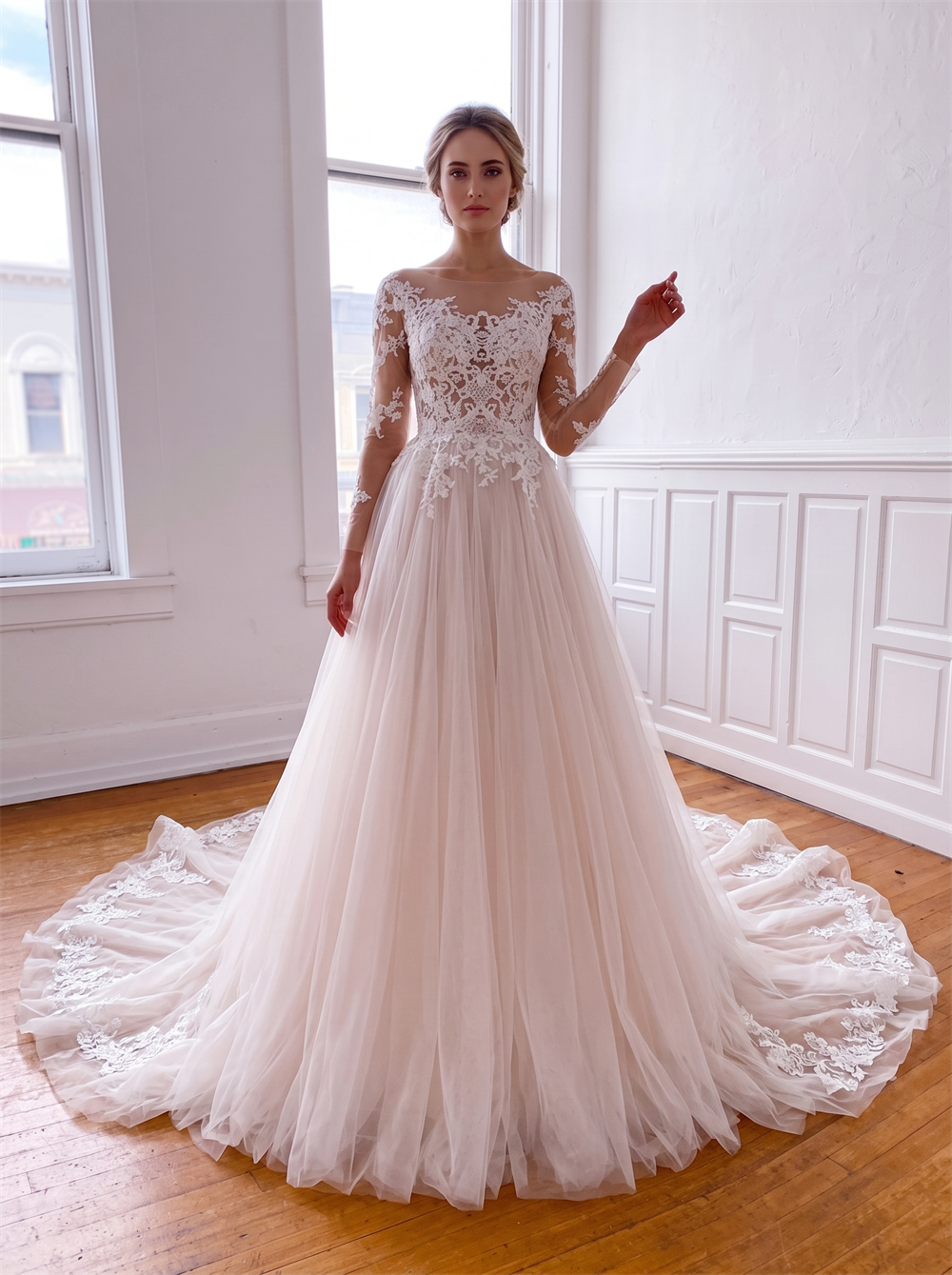 Boat Neck Long Lace Sleeve Tulle Wedding Dress Detachable Back Bow Lace Trim Ball Gown