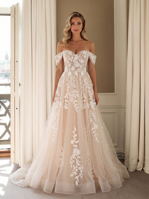 Wedding Dress Boho Floral Lace Off Shoulder Tulle Princess A Line Wedding Dress With Corset Back & Floral Train Appliques