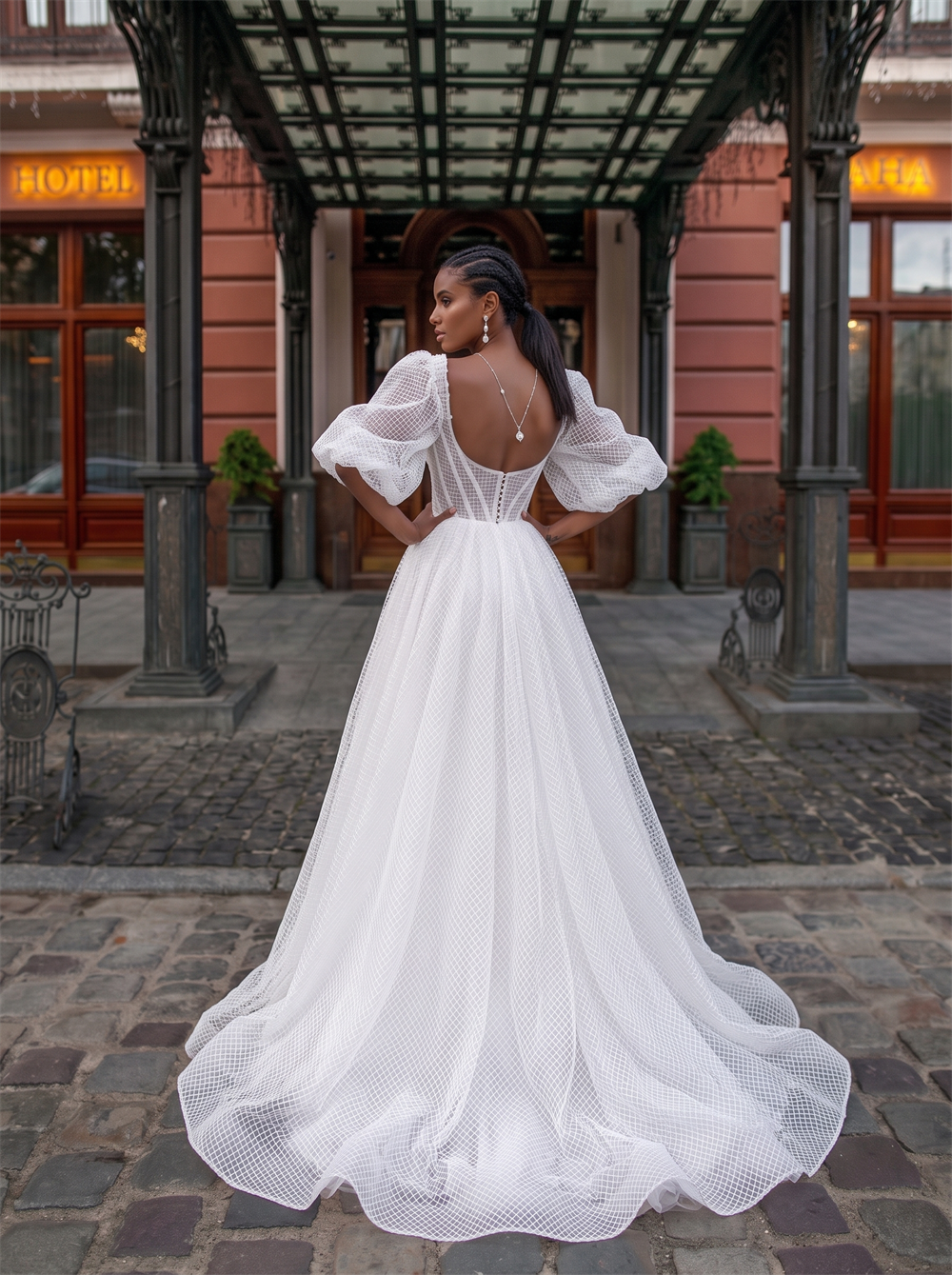Square Neck Puff Sleeve Grid Mesh Corset Ball Gown Wedding Dress Low Back Bridal Gown