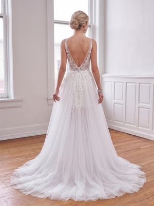 High Low Tulle Wedding Dress Spaghetti Strap Floral Lace Deep V Back Bridal Gown