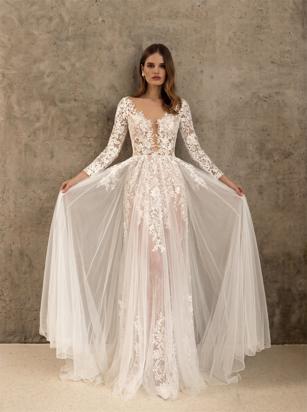 V Neck Long Bell Sleeve Illusion Back Lace Overlay Tulle Mermaid Wedding Dress Bridal Dress