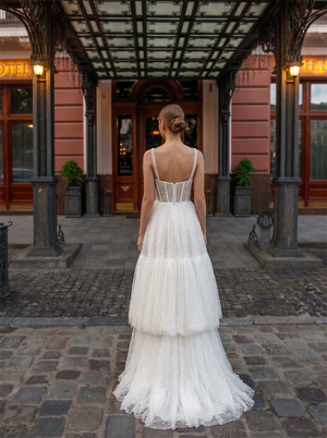 Thin Strap Pearl Beaded Mesh Corset Tiered Tulle A Line Wedding Dress Vertical Pearl Back Floor Length Bridal Gown