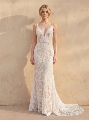 Spaghetti Strap Deep V Leaf Lace Mermaid Wedding Dress Low V Back Scalloped Train Bridal Dress