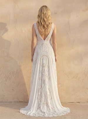 Sleeveless Deep V Geometric Lace Chiffon A Line Wedding Dress Low V Back Boho Floor Length Bridal Dress