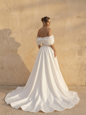 Off Shoulder Fold Satin Corset A Line Wedding Dress Sheer Lace Boned Bodice Lace-Up Back Chapel Train Bridal Dress