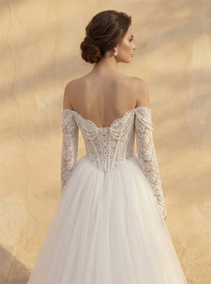 Off Shoulder Long Sleeve Lace Corset Tulle Ball Gown Wedding Dress Beaded Sweetheart Lace Up Back Romantic Bridal Dress