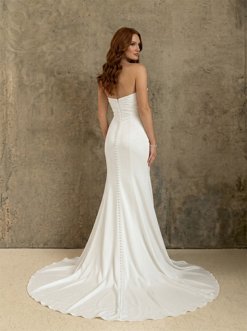 Strapless Beaded Sweetheart Ruched Satin Mermaid Wedding Dress High Slit Full Pearl Button Back Fitted Long Train Elegant Bridal Dress